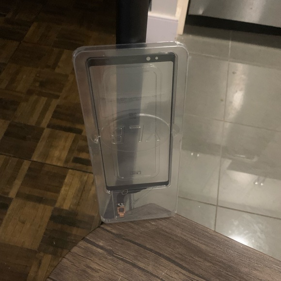 Note 8 screen replacement just the LCD. - Picture 3 of 3